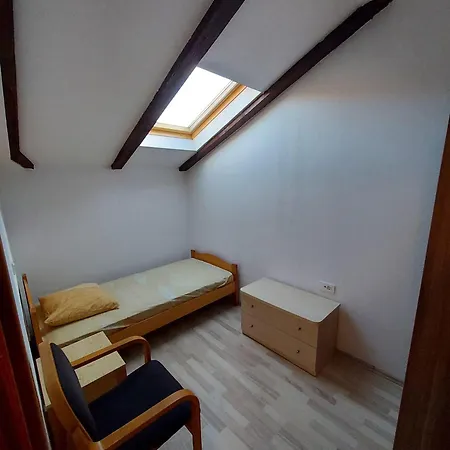 Holiday home Maison Pero Supetar