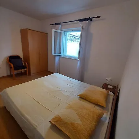 Holiday home Maison Pero *