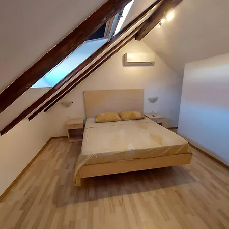 Holiday home Maison Pero