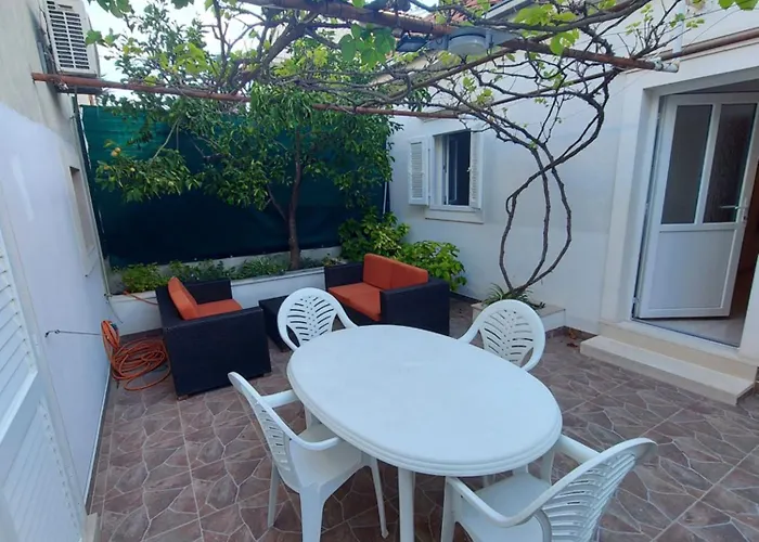 Maison Pero 펜션 *